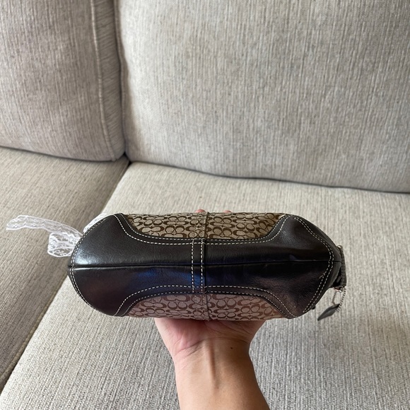 SOLD - Picture 5 of 7